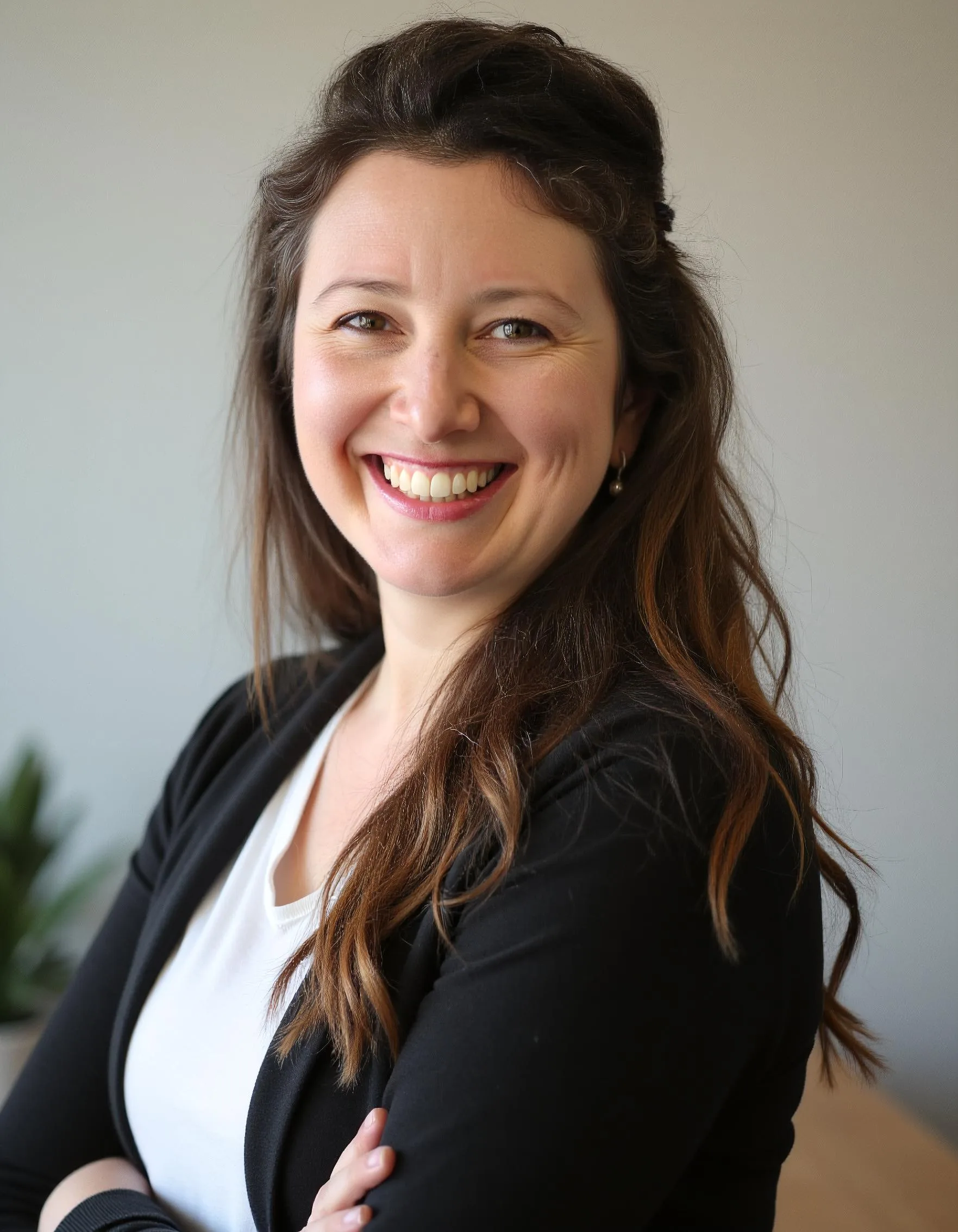 Renata, certified Adlerian relationship coach for women helping with dating patterns and partnership readiness